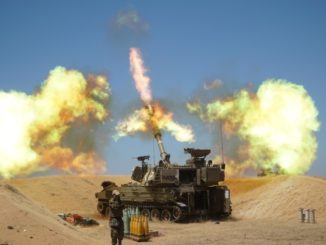 Israeli artillery firing into Gaza on May 18 / credit: IDF Spokesperson's Unit